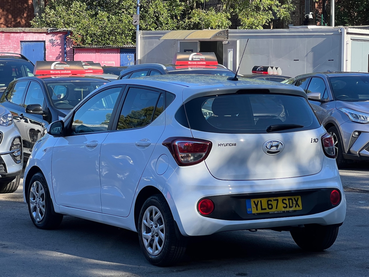 Used Hyundai i10 2018 for sale - 76892349: Photo 5