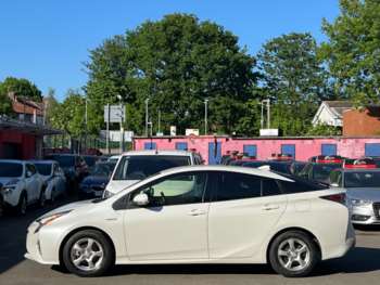 Used Toyota Prius 2018 for sale - 74613970: Photo