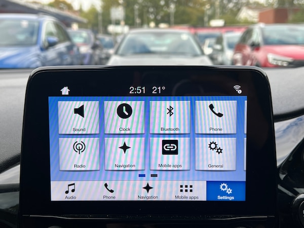 Used Ford Fiesta 2017 for sale - 76211680: Photo 30