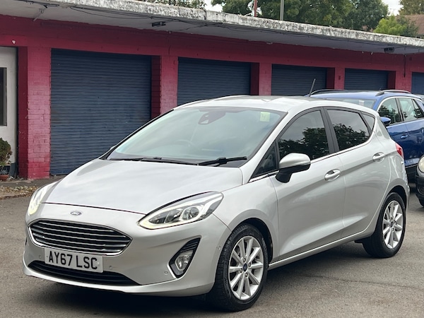 Used Ford Fiesta 2017 for sale - 76211680: Photo 3