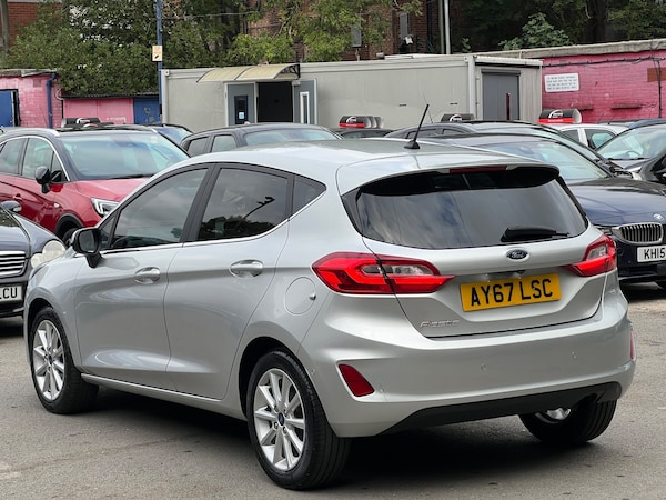 Used Ford Fiesta 2017 for sale - 76211680: Photo 5