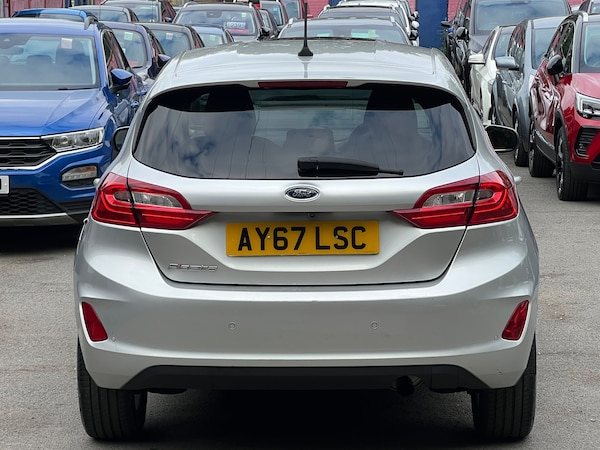 Used Ford Fiesta 2017 for sale - 76211680: Photo 6