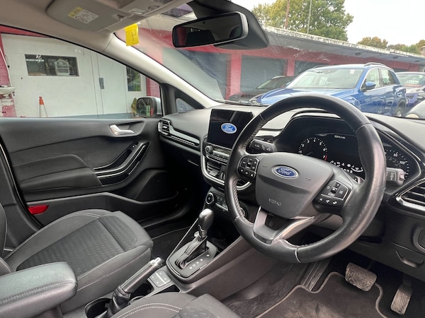 Used Ford Fiesta 2017 for sale - 76211680: Photo 9