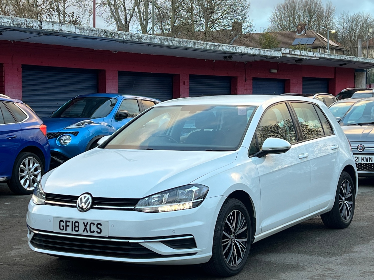 Used Volkswagen Golf 2018 for sale - 76711942: Photo 3