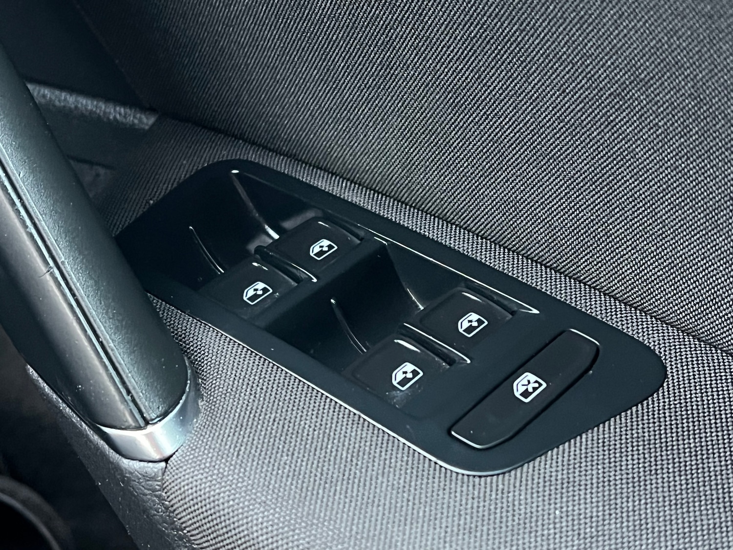 Used Volkswagen Golf 2018 for sale - 76711942: Photo 34