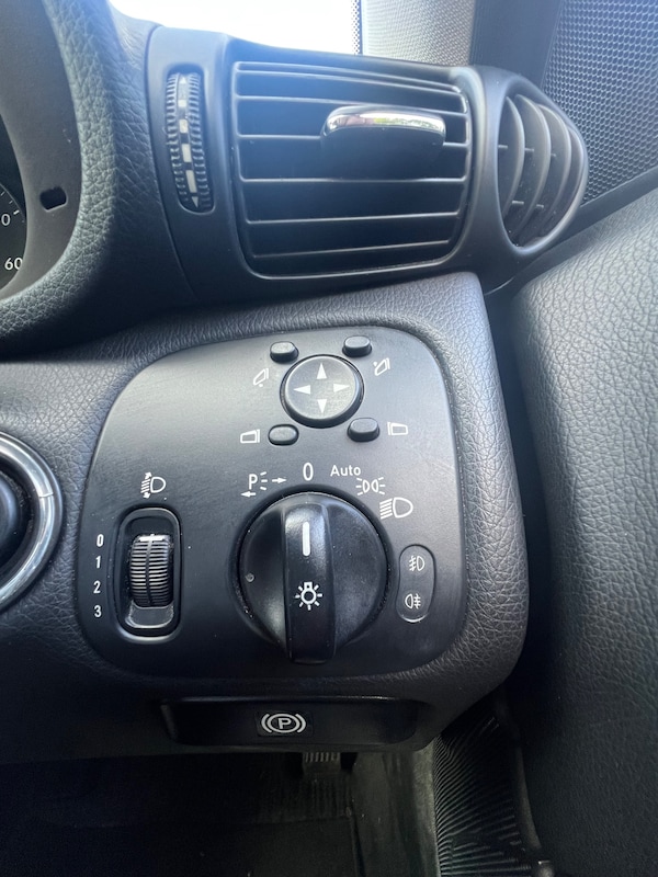 Used Mercedes-Benz C Class 2007 for sale - 75650950: Photo 21