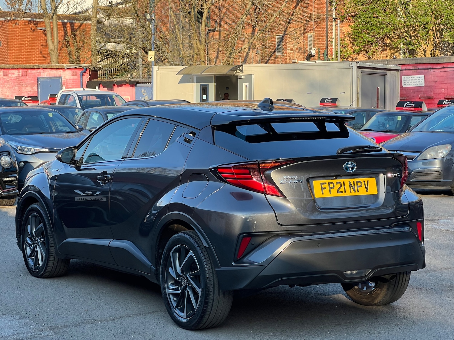 Used Toyota C-HR 2021 for sale - 78003601: Photo 5