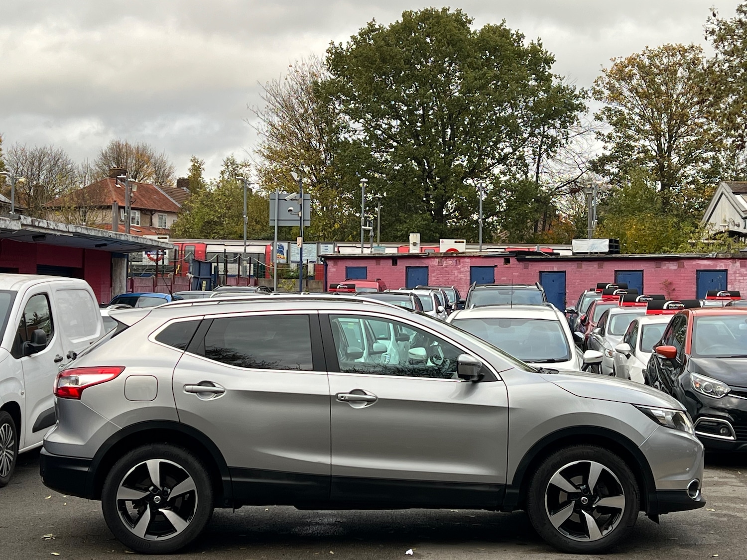 Used Nissan Qashqai 2017 for sale - 76480781: Photo 8
