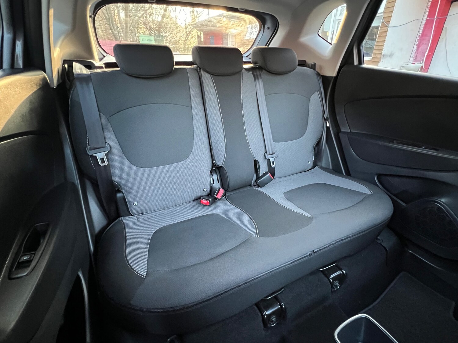 Used Renault Captur 2015 for sale - 77764225: Photo 11