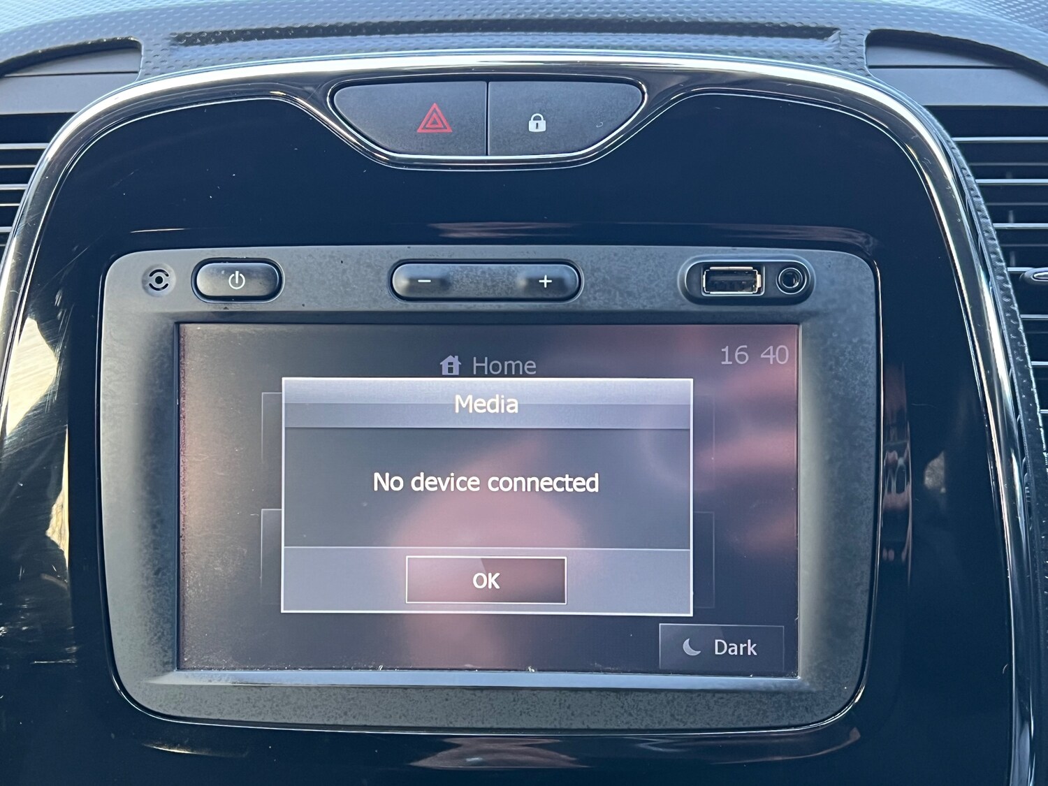 Used Renault Captur 2015 for sale - 77764225: Photo 31