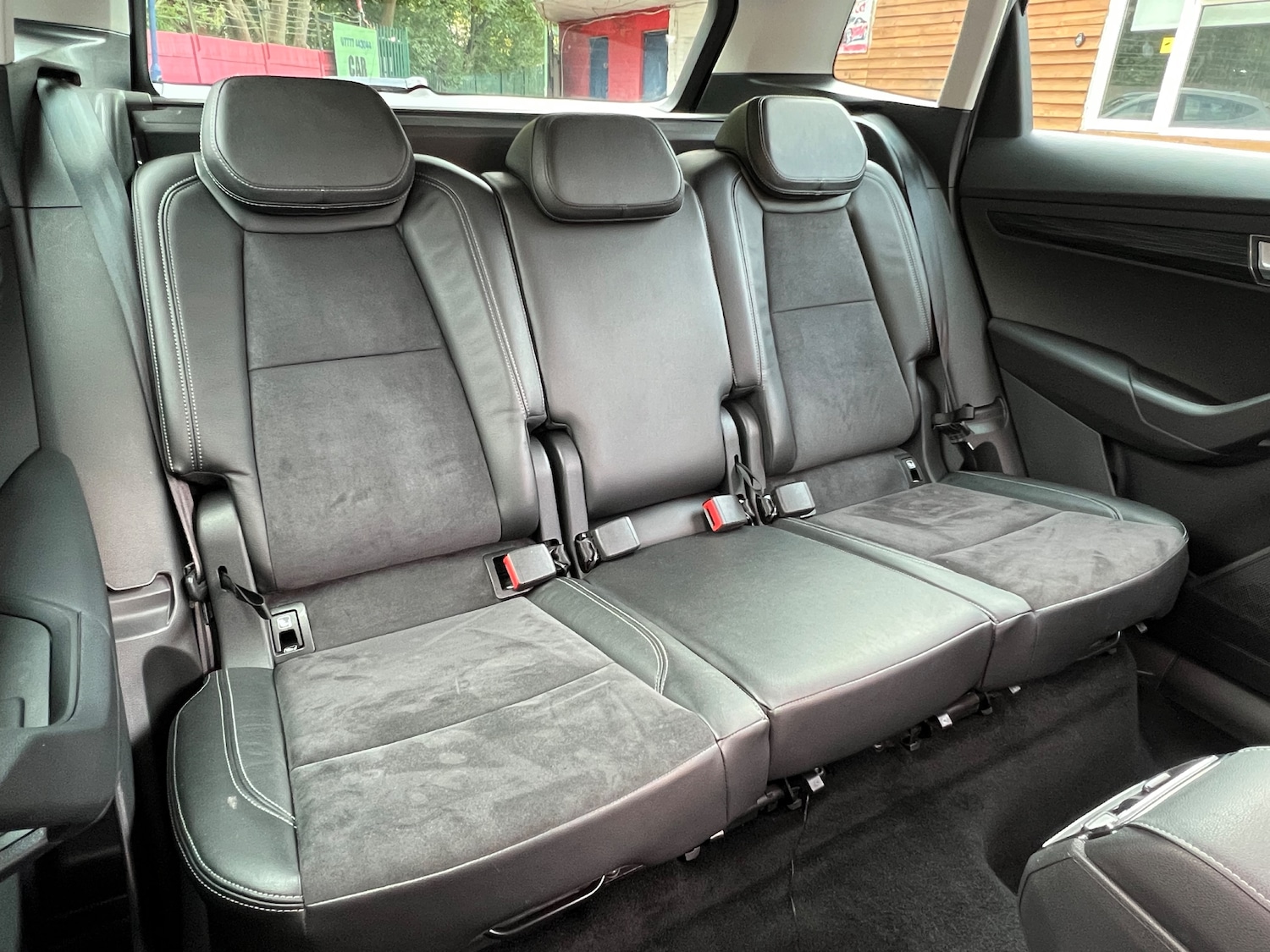 Used Skoda Karoq 2018 for sale - 76097340: Photo 11