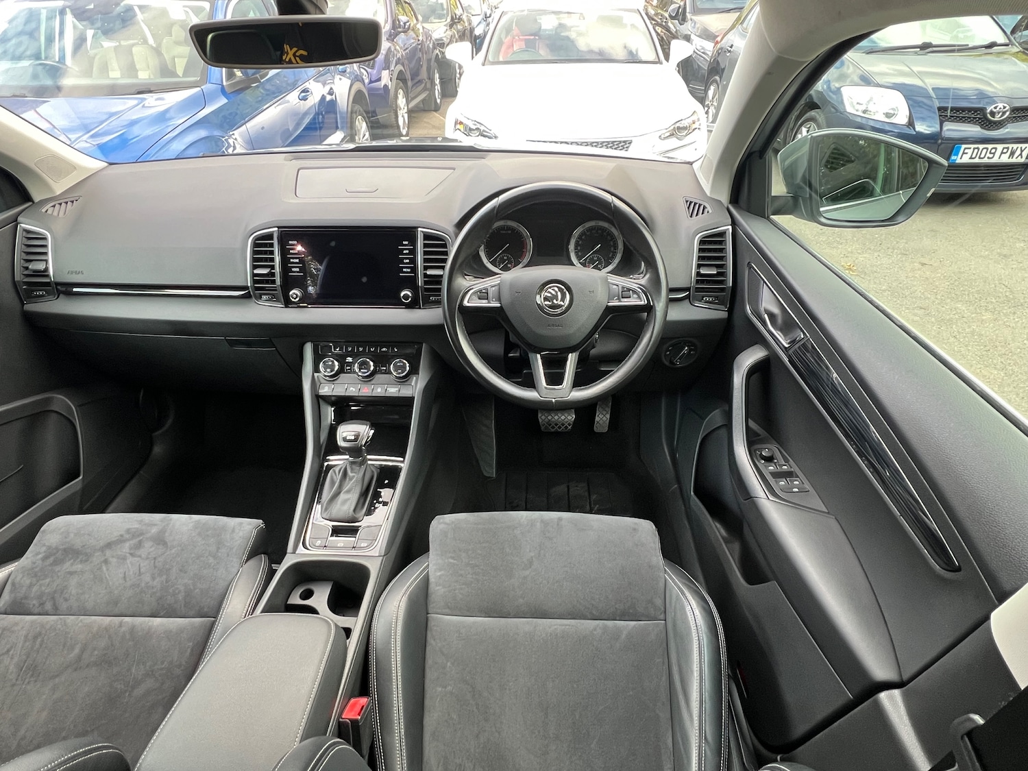 Used Skoda Karoq 2018 for sale - 76097340: Photo 17