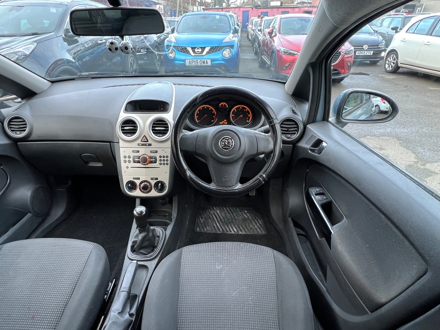 Used Vauxhall Corsa 2007 for sale - 77394180: Photo 17