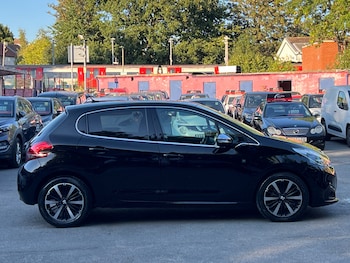 Used Peugeot 208 2018 for sale - 75700754: Photo