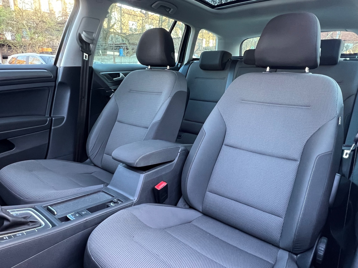 Used Volkswagen Golf 2019 for sale - 77951725: Photo 14