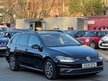 Used Volkswagen Golf 2019 for sale - 77951725: Photo