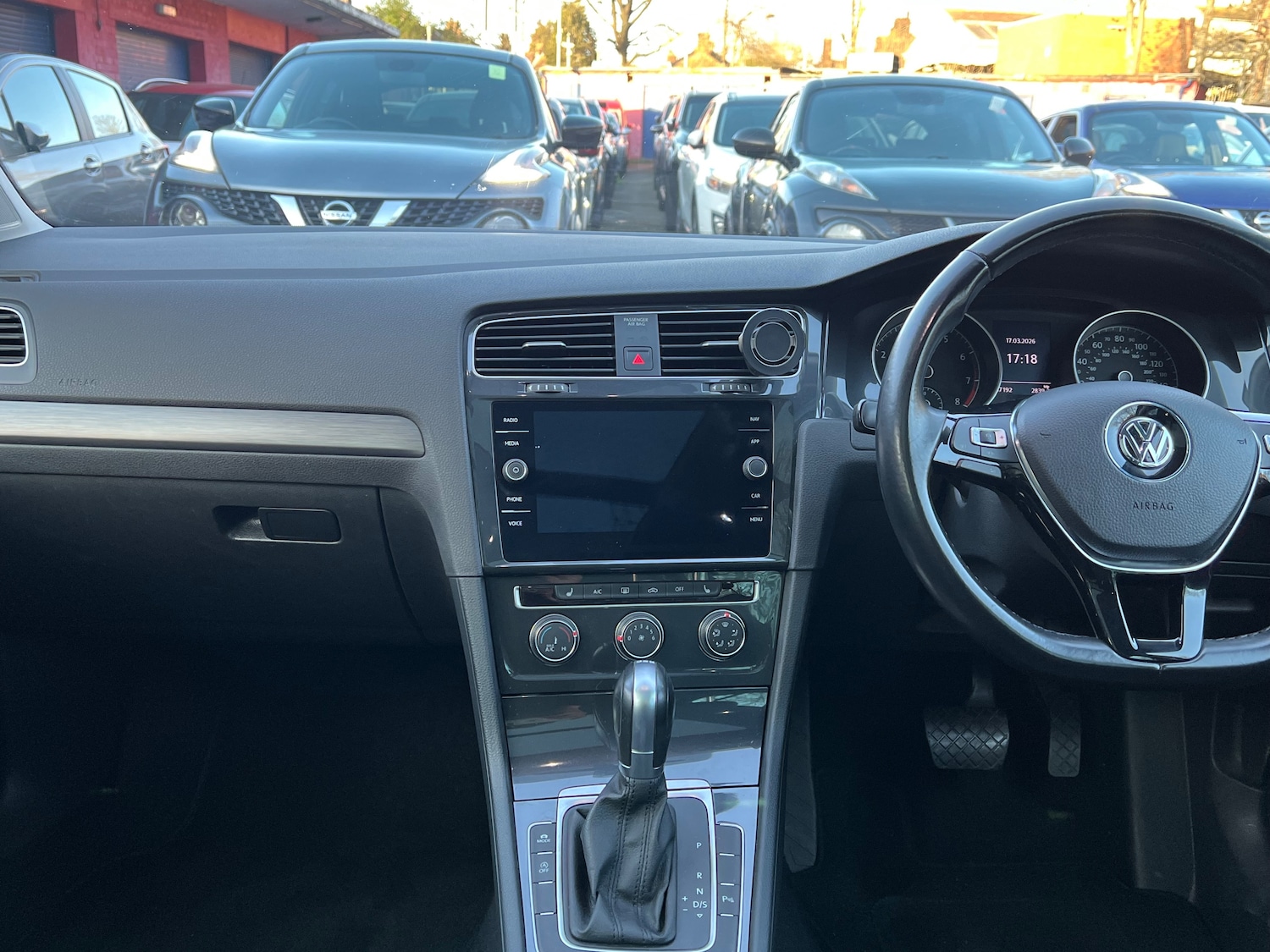 Used Volkswagen Golf 2019 for sale - 77951725: Photo 24