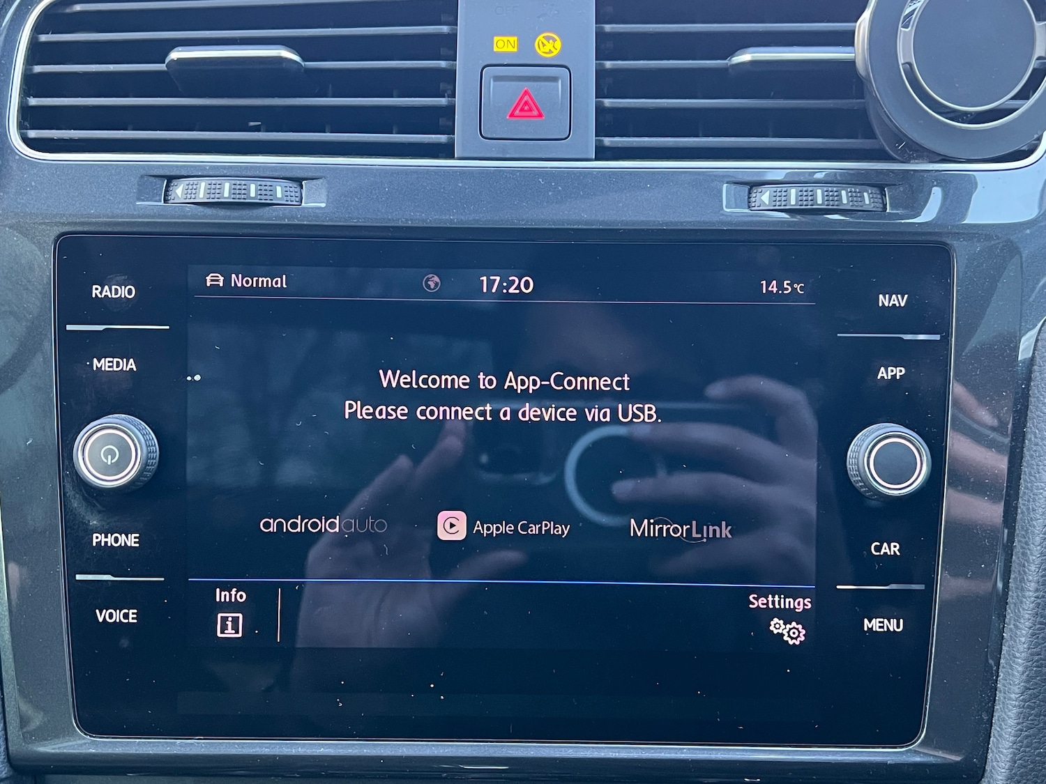 Used Volkswagen Golf 2019 for sale - 77951725: Photo 32