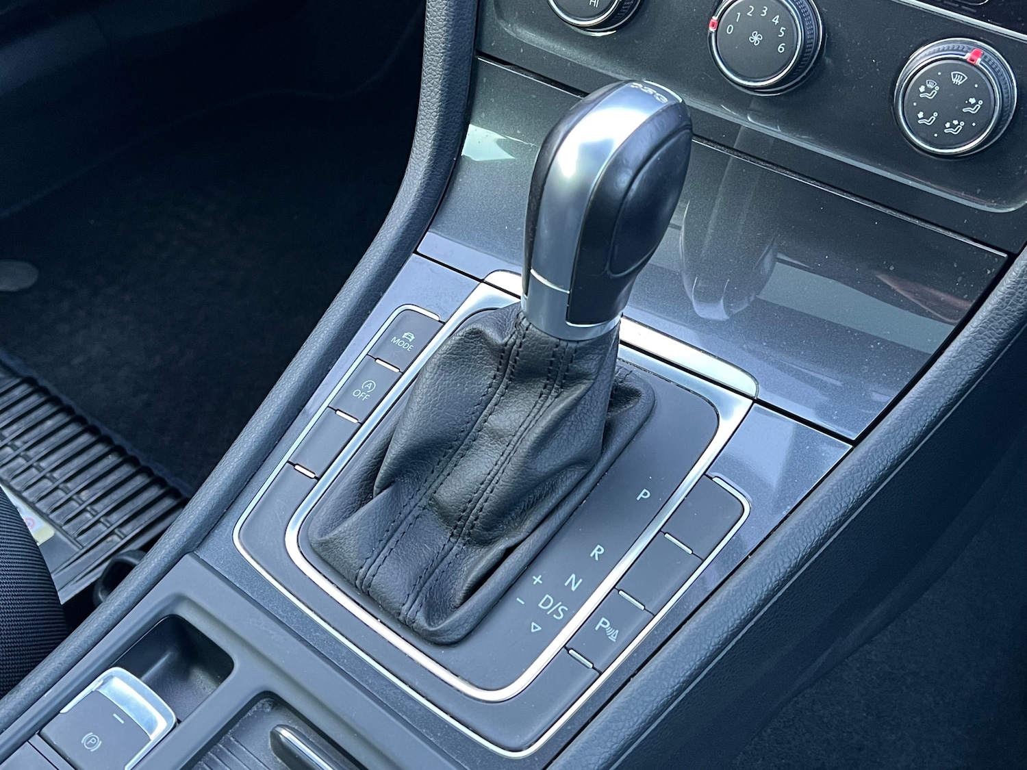 Used Volkswagen Golf 2019 for sale - 77951725: Photo 34