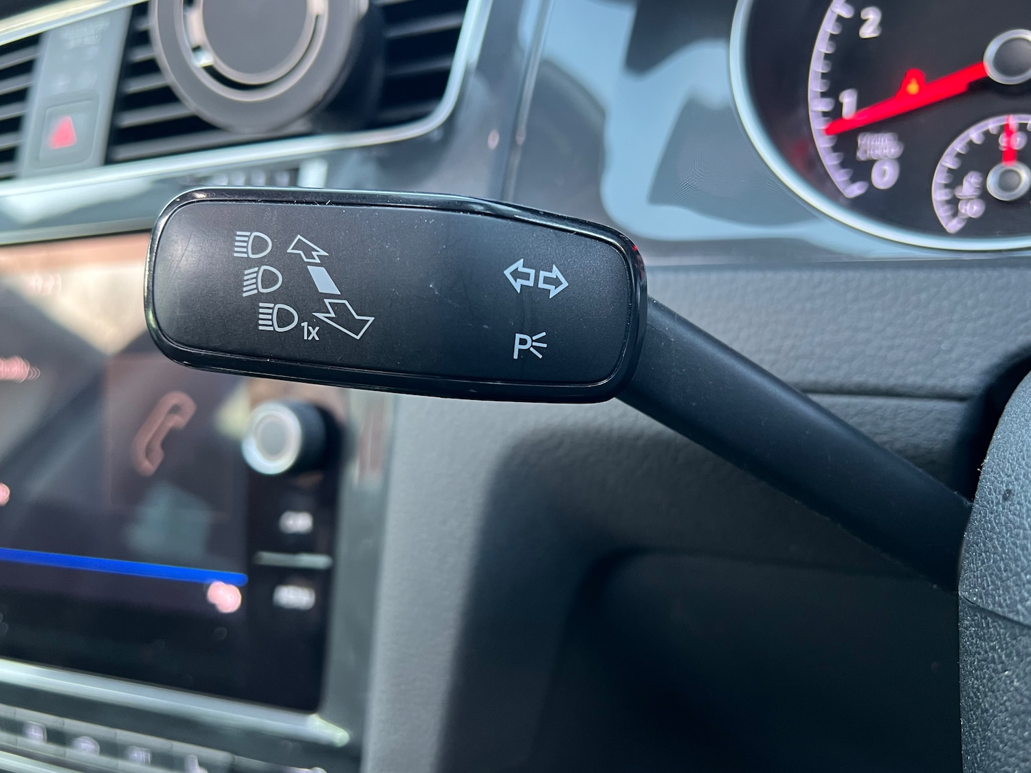 Used Volkswagen Golf 2019 for sale - 77951725: Photo 39