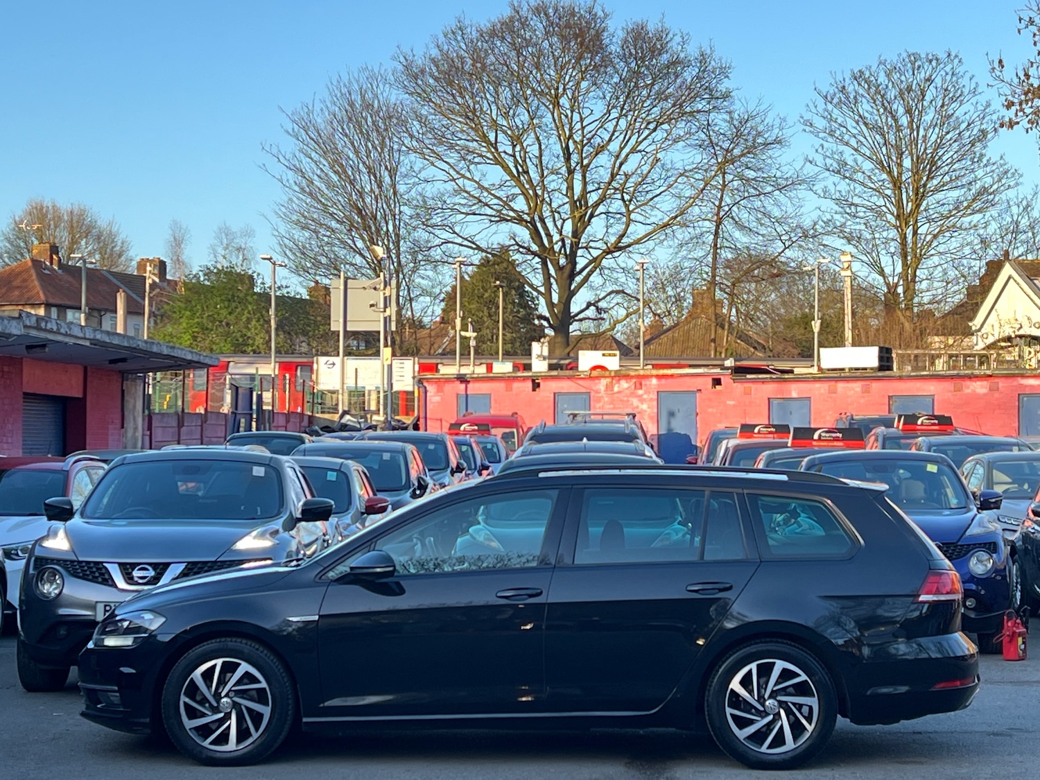 Used Volkswagen Golf 2019 for sale - 77951725: Photo 4