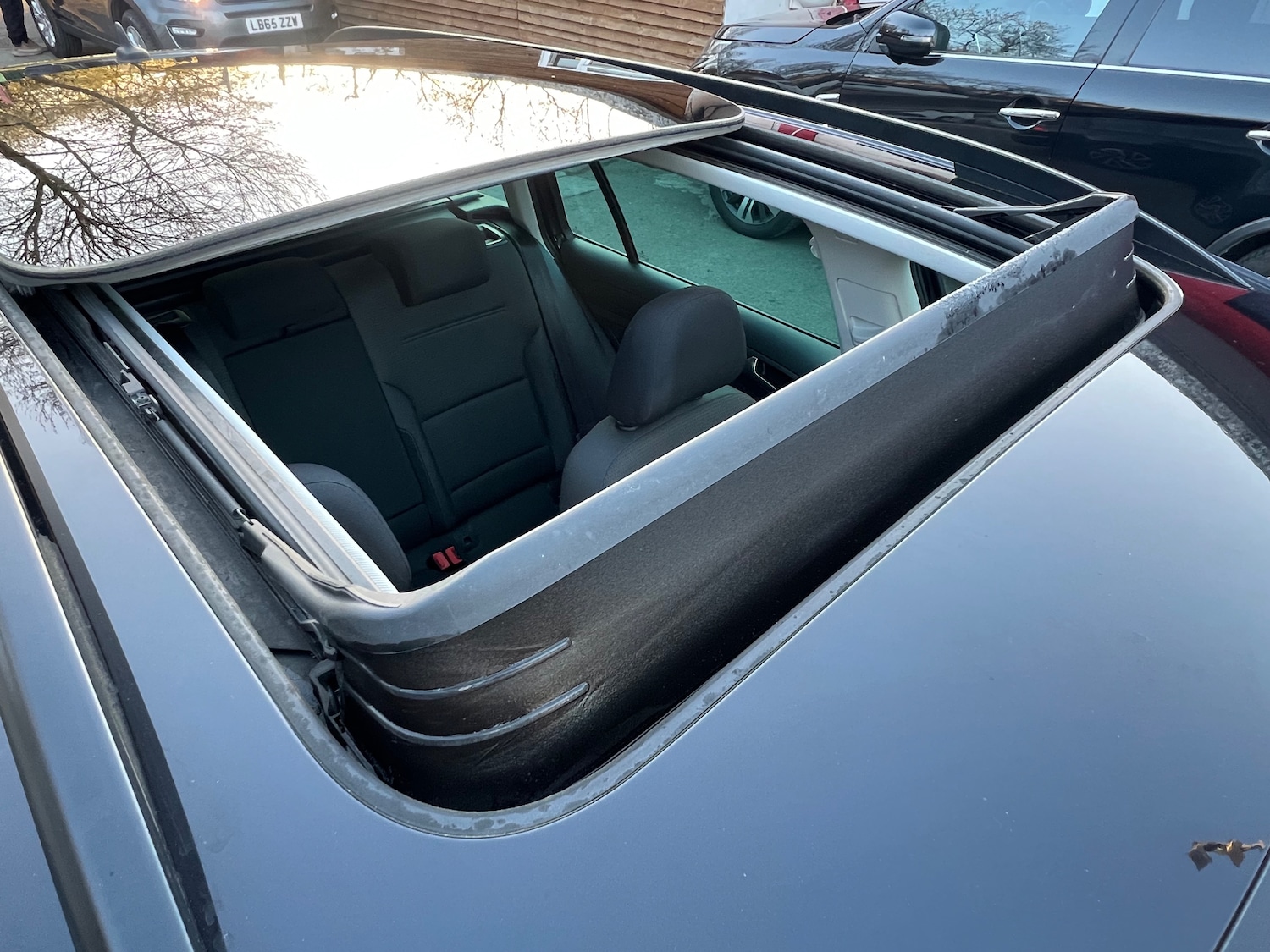 Used Volkswagen Golf 2019 for sale - 77951725: Photo 41