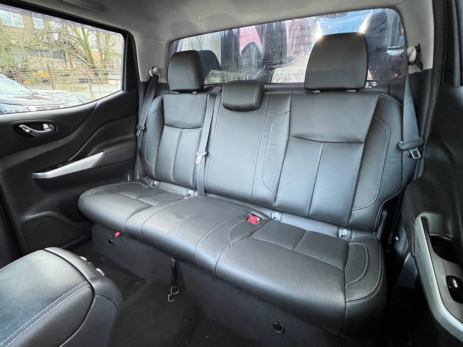 Used Nissan Navara 2018 for sale - 77394182: Photo 13