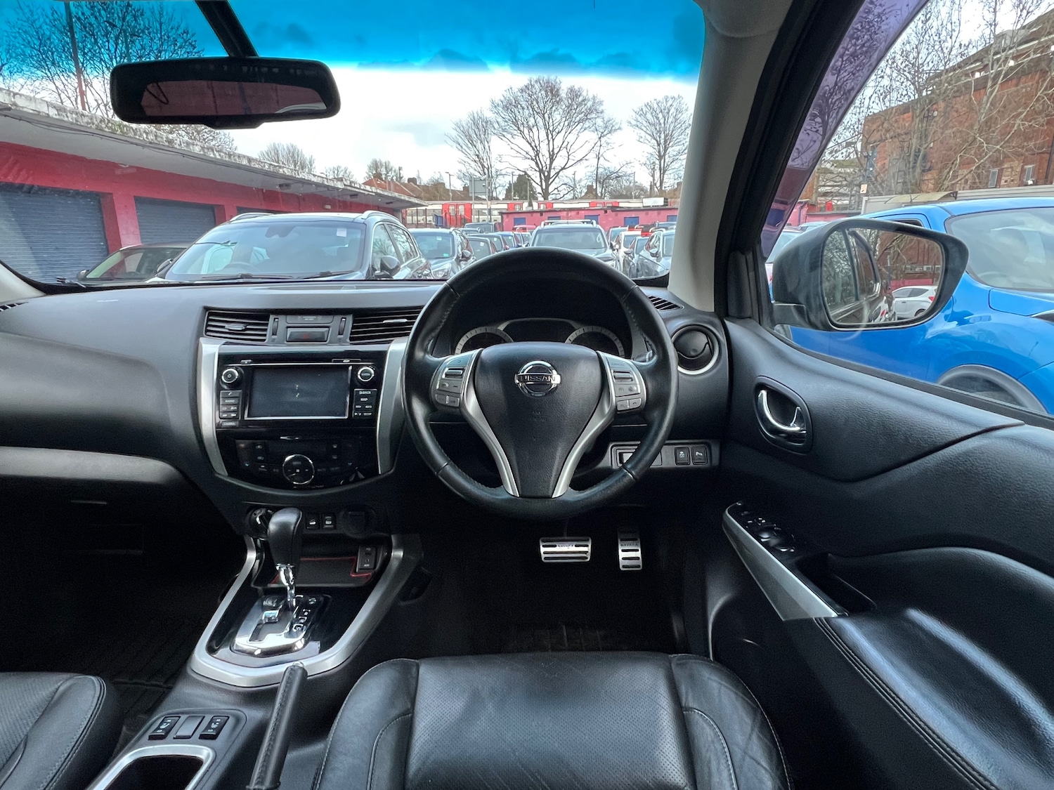 Used Nissan Navara 2018 for sale - 77394182: Photo 18