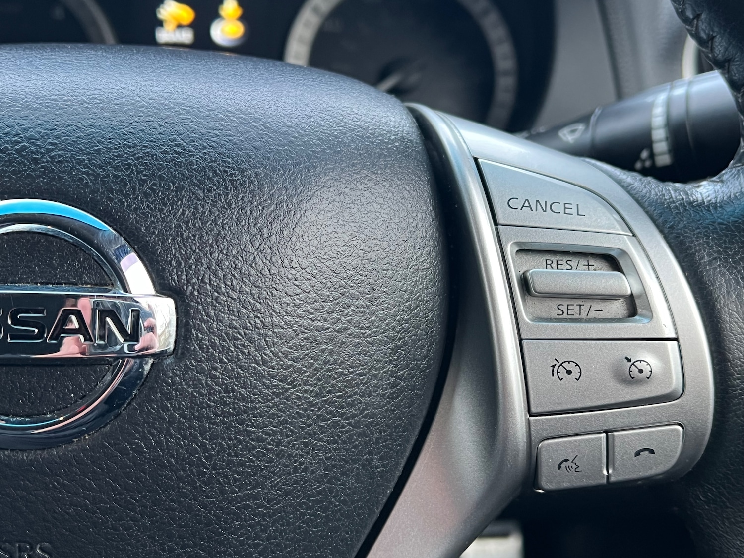 Used Nissan Navara 2018 for sale - 77394182: Photo 21