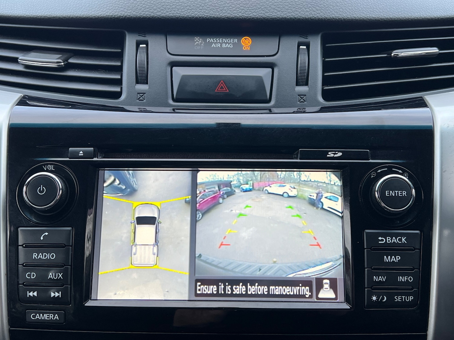 Used Nissan Navara 2018 for sale - 77394182: Photo 29