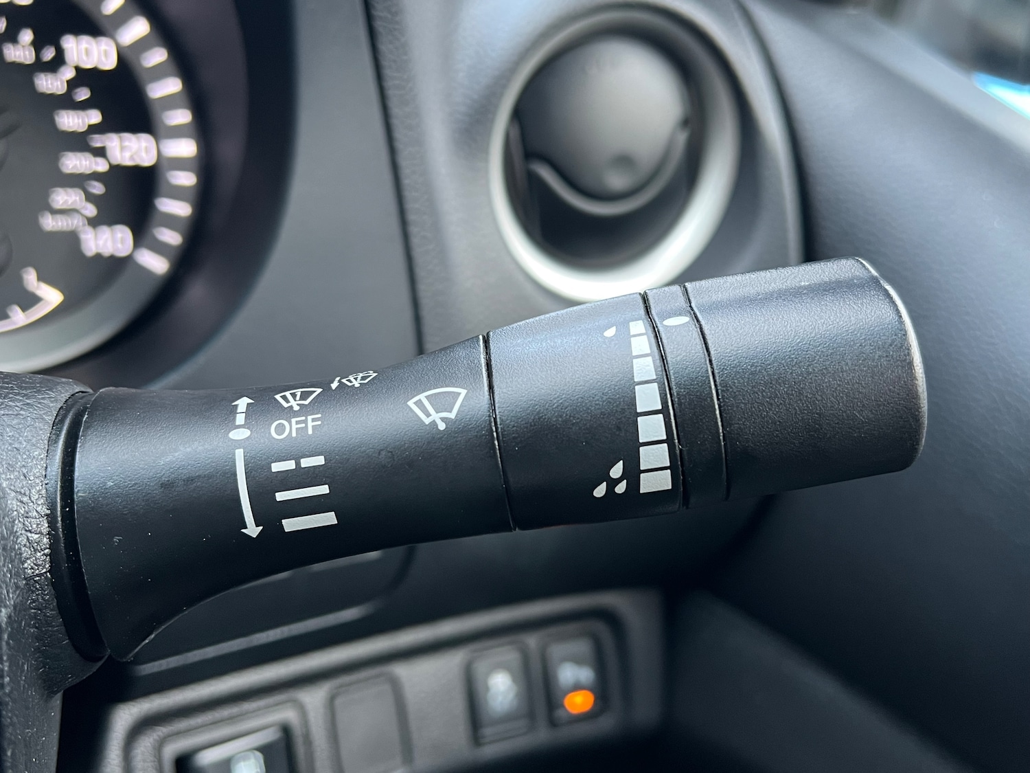 Used Nissan Navara 2018 for sale - 77394182: Photo 39