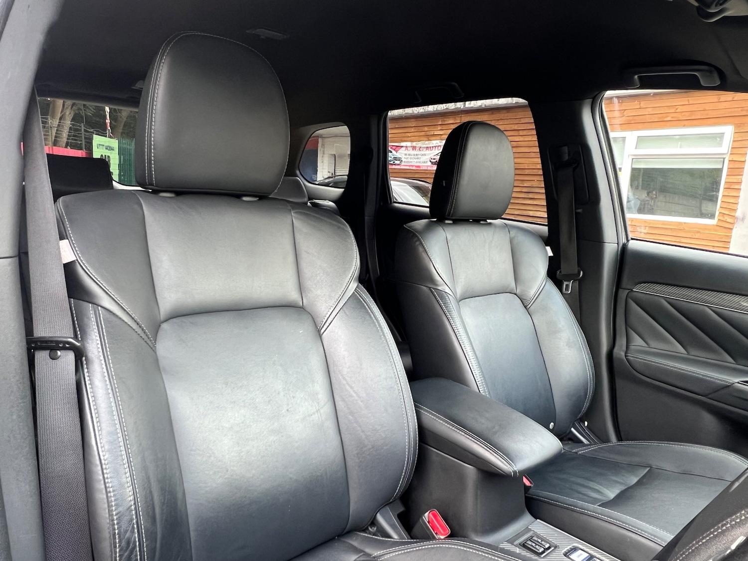 Used Mitsubishi Outlander 2019 for sale - 76097342: Photo 10