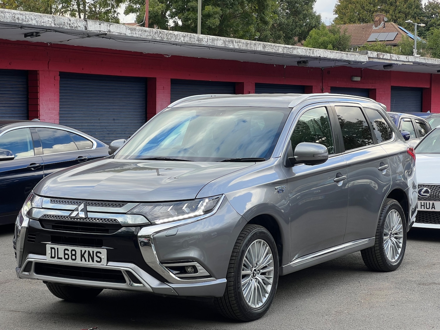 Used Mitsubishi Outlander 2019 for sale - 76097342: Photo 3