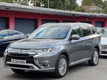 Used Mitsubishi Outlander 2019 for sale - 76097342: Photo 3
