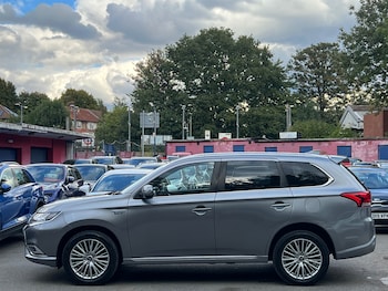 Used Mitsubishi Outlander 2019 for sale - 76097342: Photo 4
