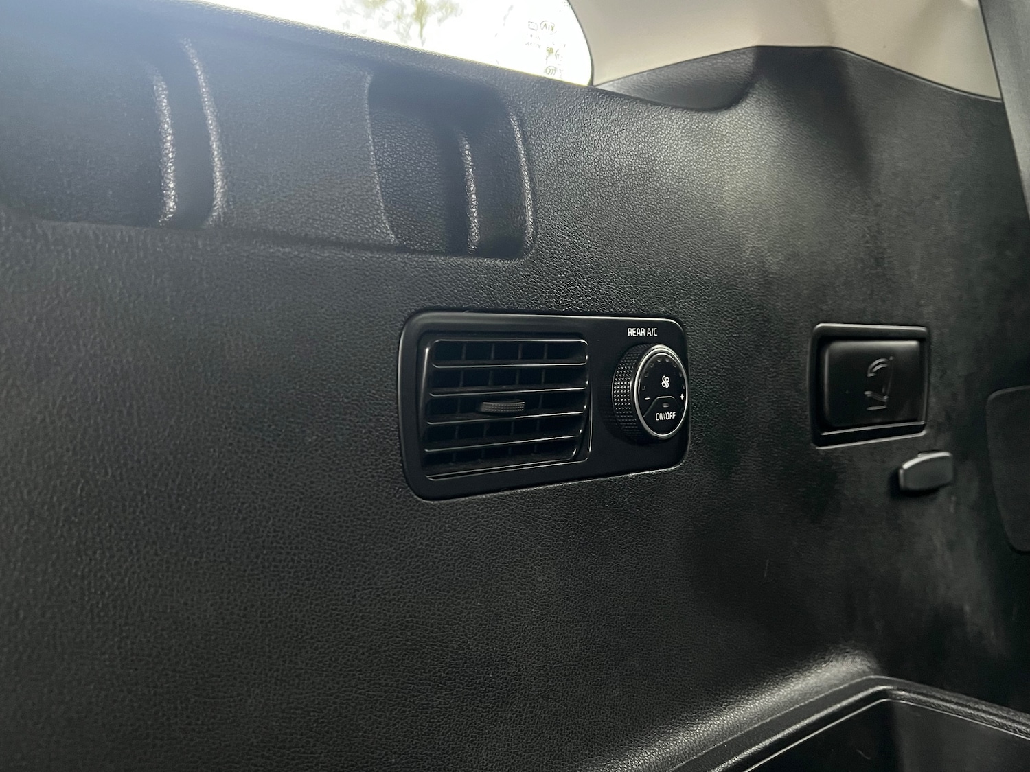 Used Kia Sorento 2017 for sale - 77698499: Photo 40