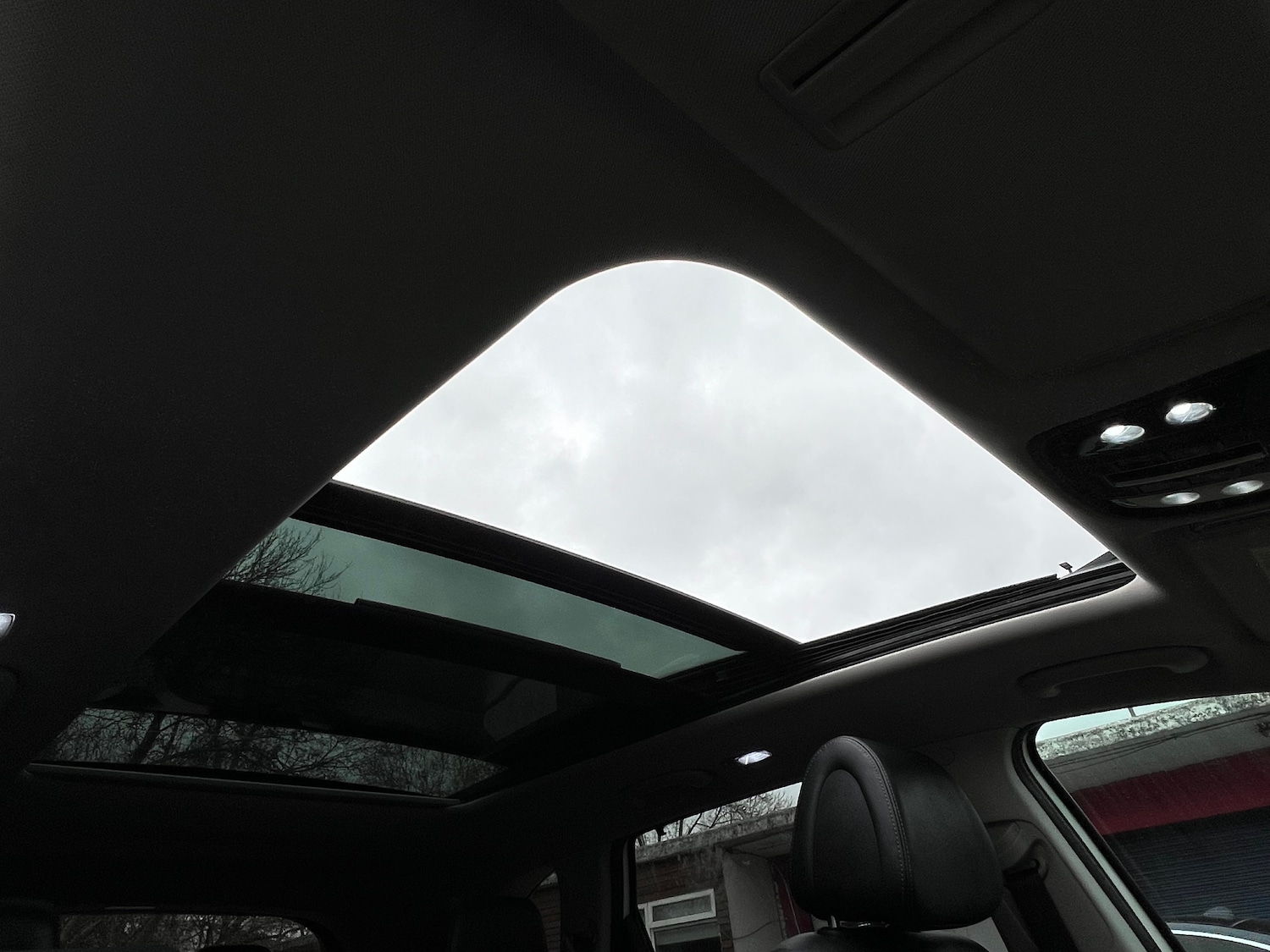 Used Kia Sorento 2017 for sale - 77698499: Photo 48