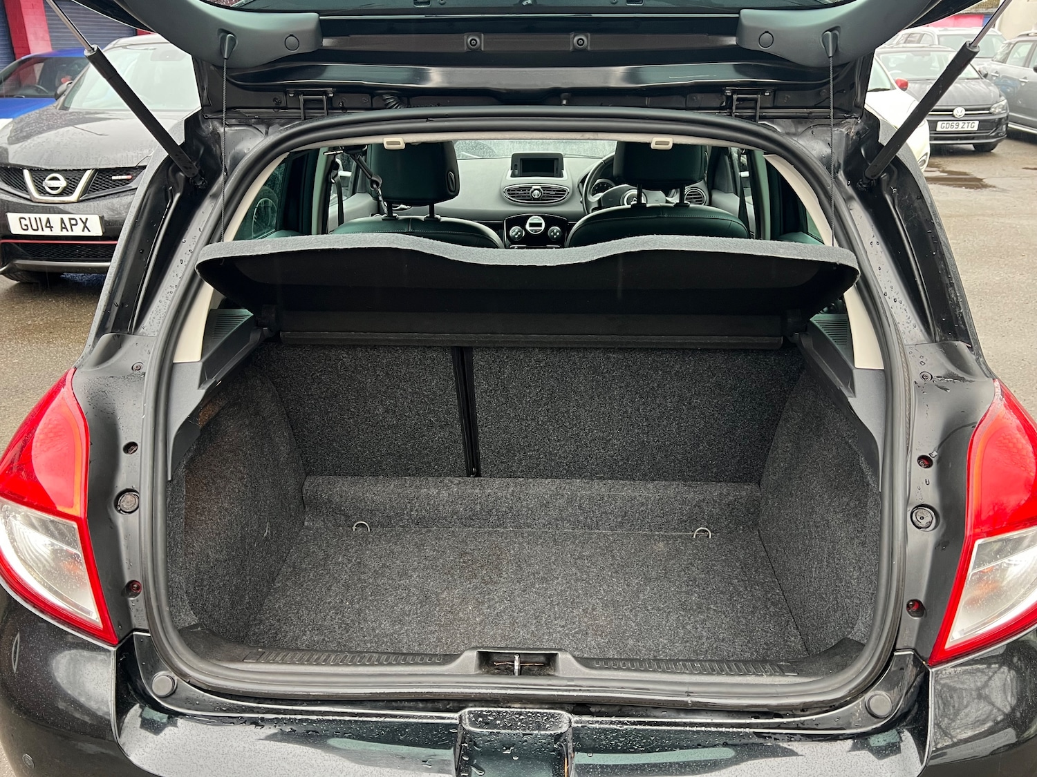 Used Renault Clio 2012 for sale - 77462985: Photo 12