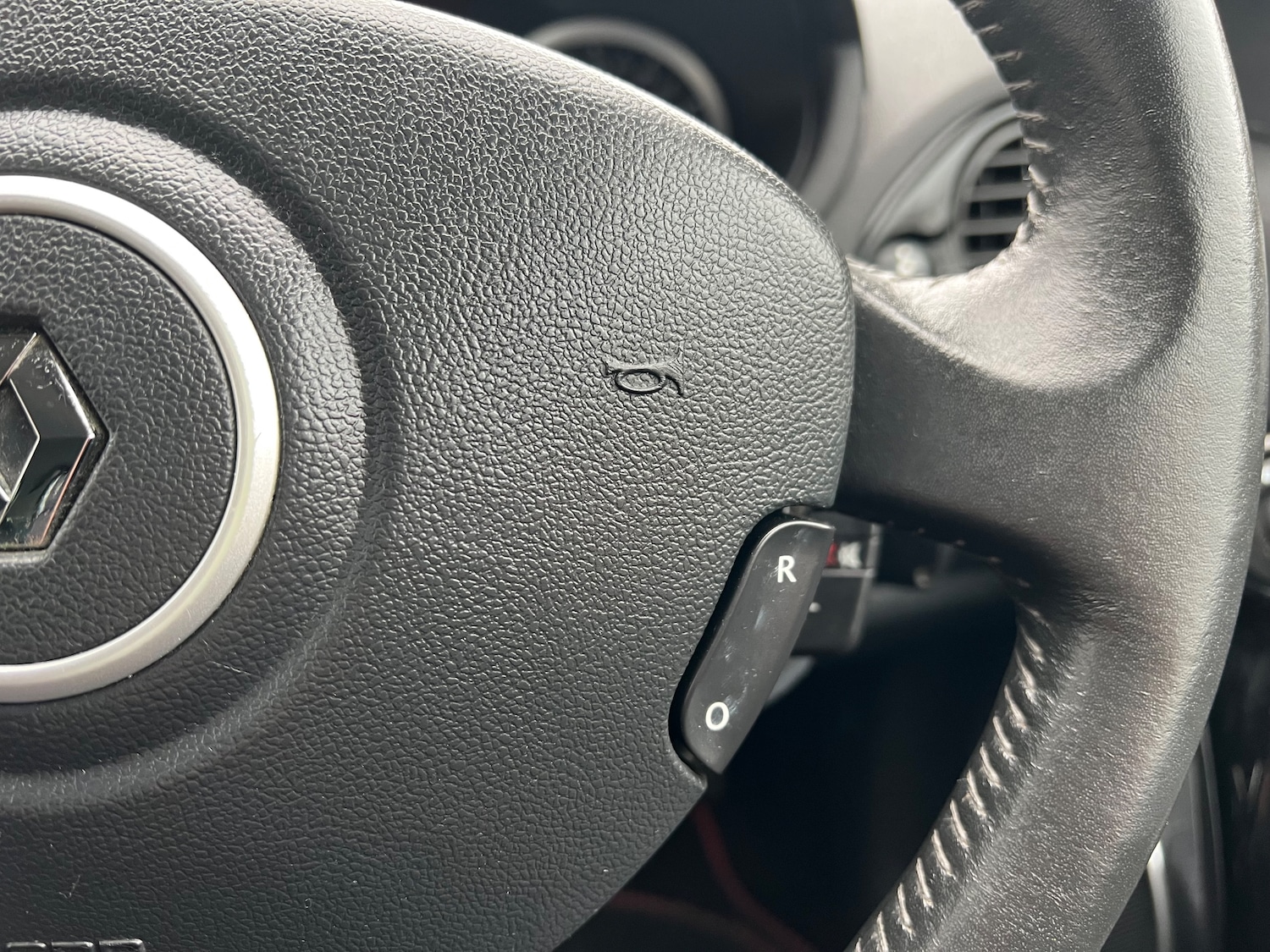 Used Renault Clio 2012 for sale - 77462985: Photo 21