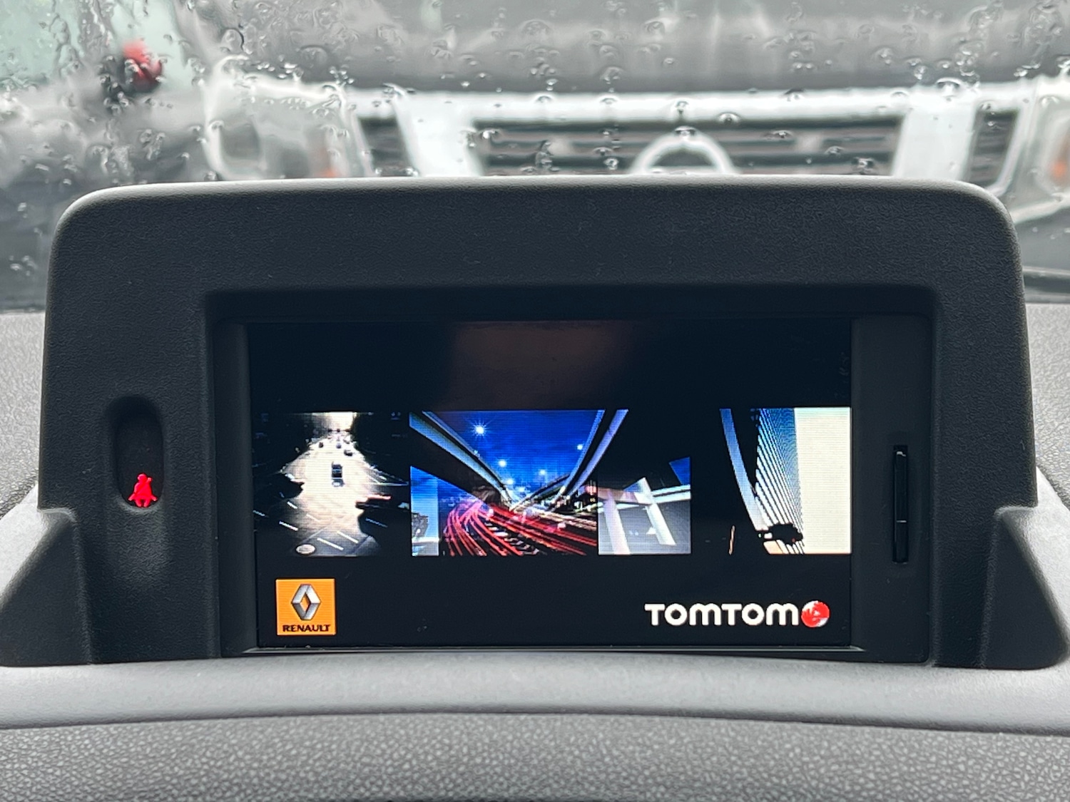 Used Renault Clio 2012 for sale - 77462985: Photo 27