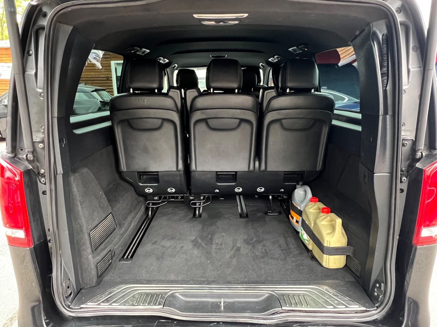 Used Mercedes-Benz V-Class 2018 for sale - 76386866: Photo 13