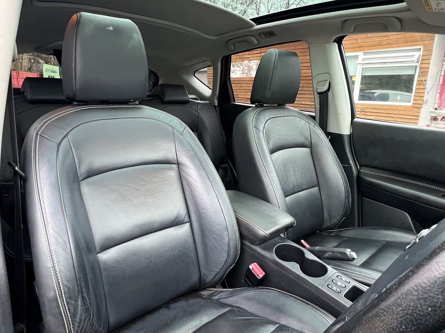 Used Nissan Qashqai 2013 for sale - 77557302: Photo 10