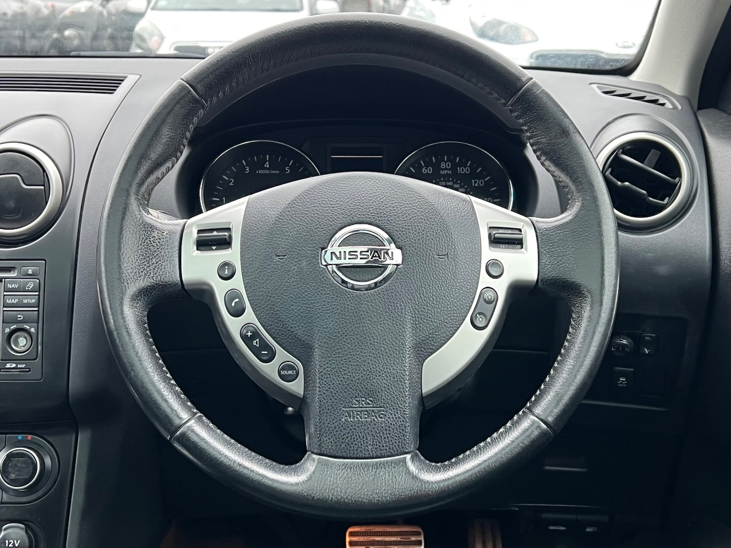 Used Nissan Qashqai 2013 for sale - 77557302: Photo 19