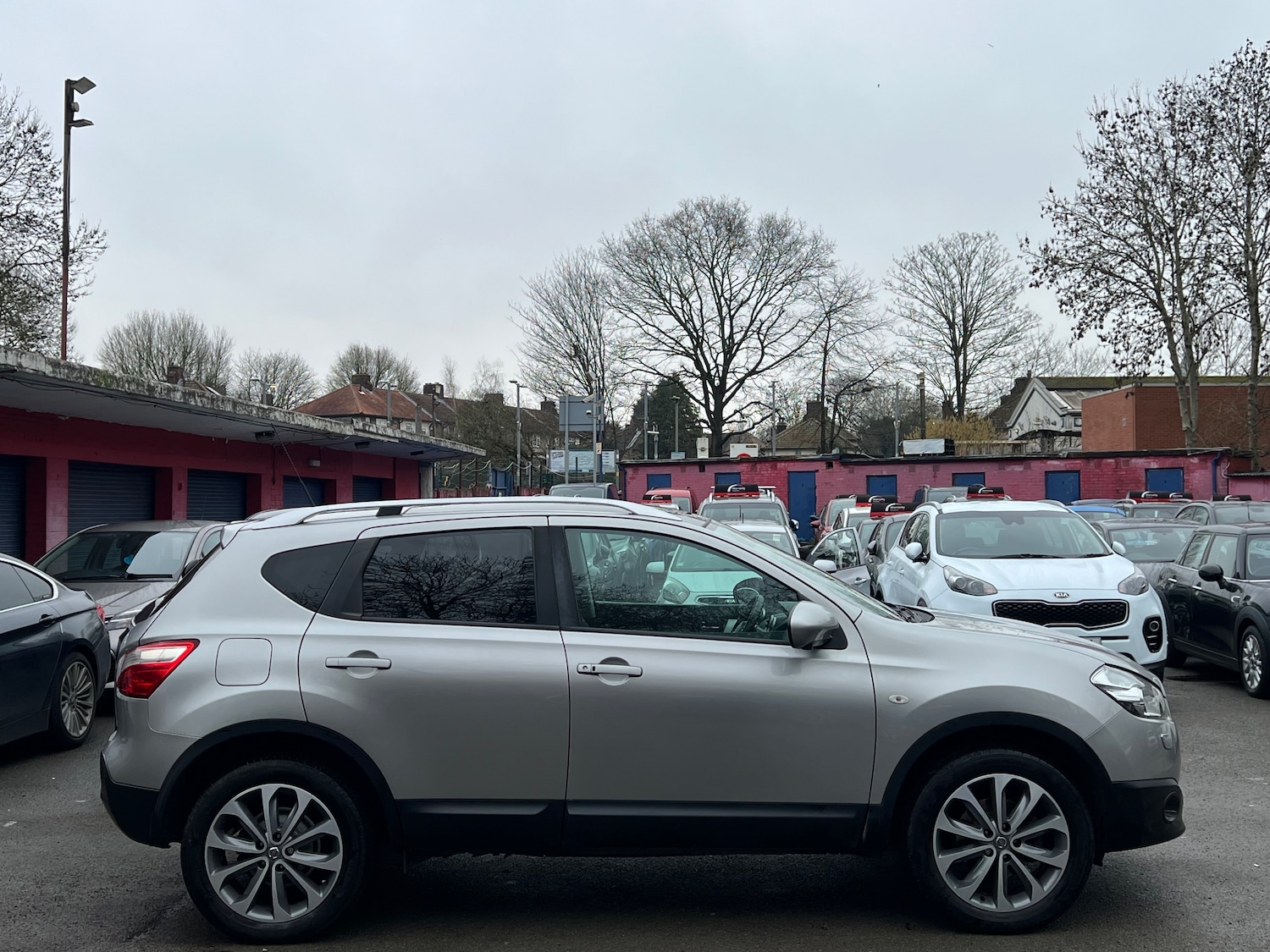 Used Nissan Qashqai 2013 for sale - 77557302: Photo 8