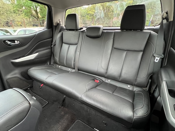 Used Nissan Navara 2018 for sale - 76224966: Photo 12
