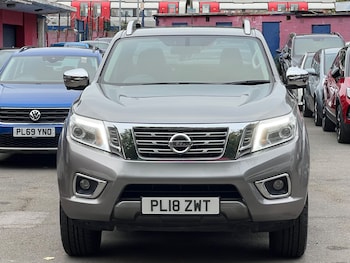 Used Nissan Navara 2018 for sale - 76224966: Photo 2