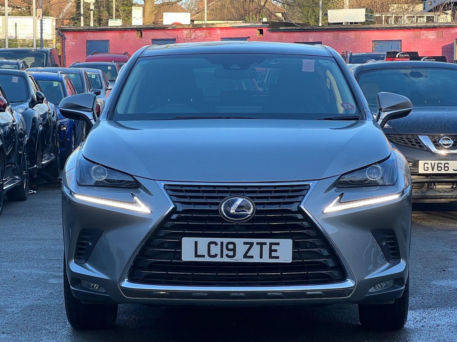 Used Lexus NX 2019 for sale - 77006537: Photo 2