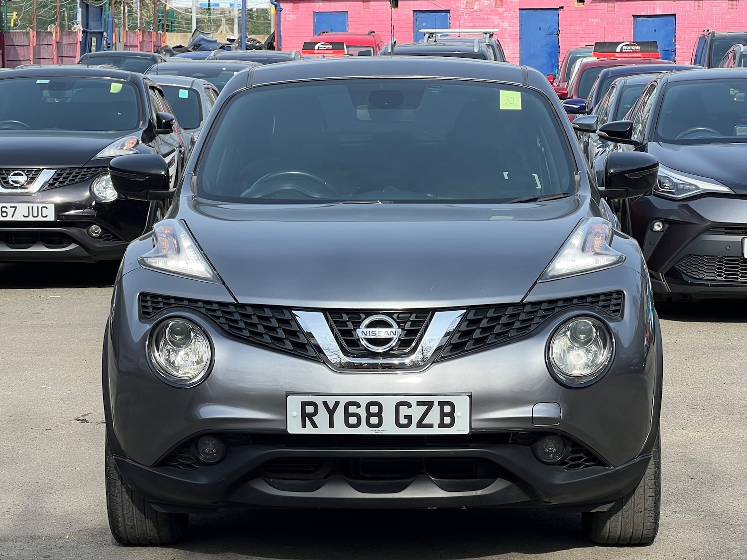 Used Nissan Juke 2019 for sale - 77984169: Photo 2