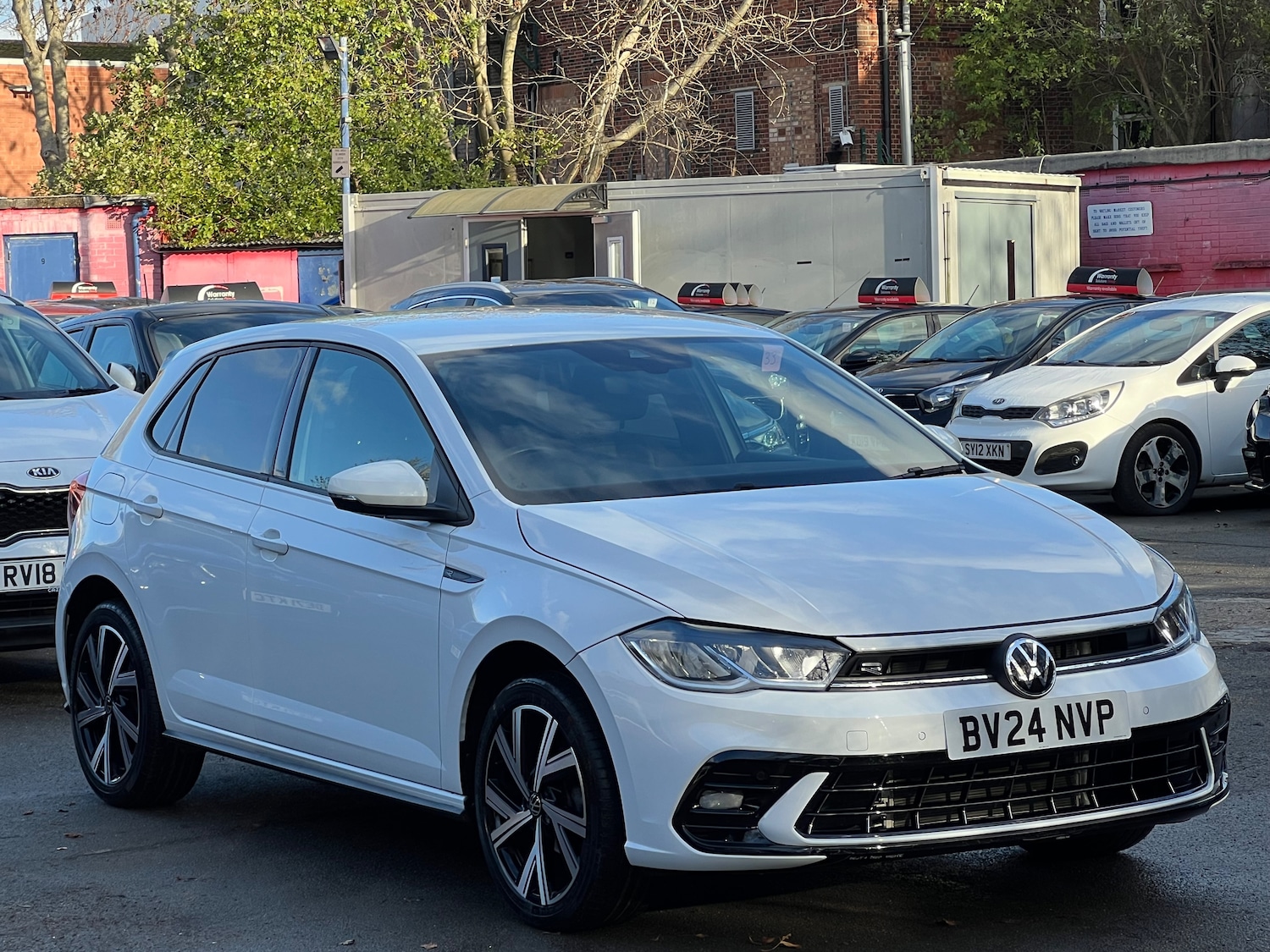 Used Volkswagen Polo 2024 for sale - 76739394: Photo 1