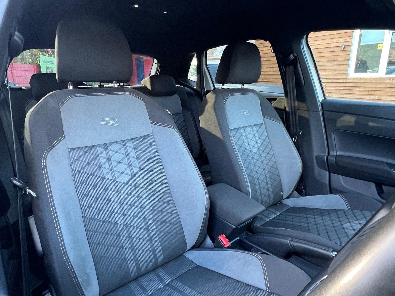 Used Volkswagen Polo 2024 for sale - 76739394: Photo 10